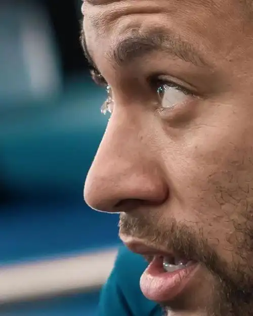 场比赛中 场比赛中