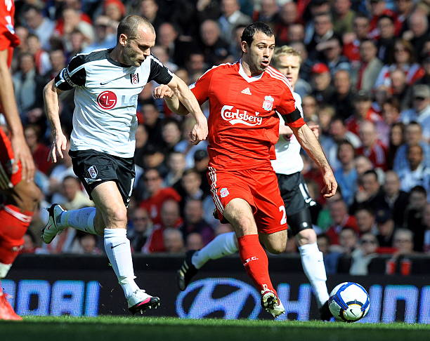 中占据上风 中占据上风