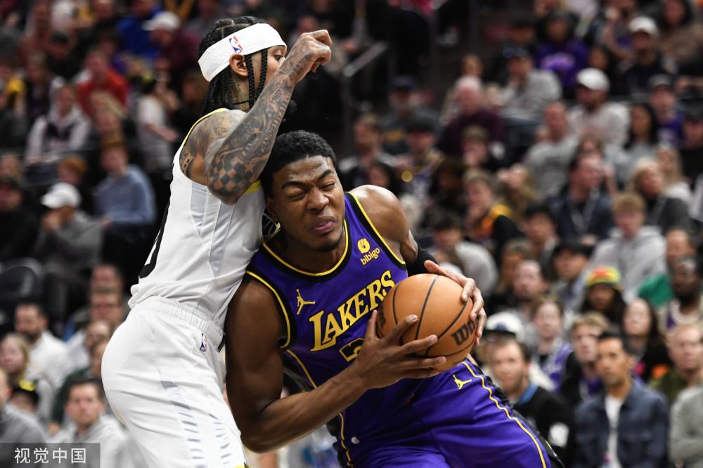 斯这一方的 斯这一方的