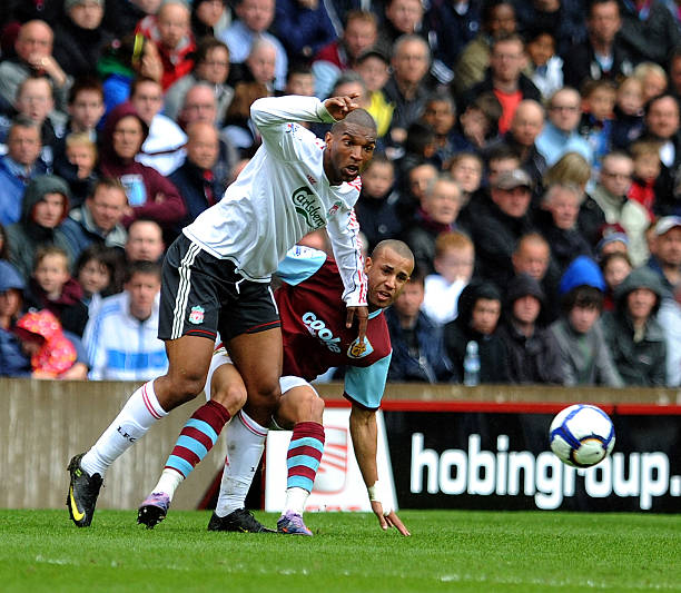 球员踢人 球员踢人