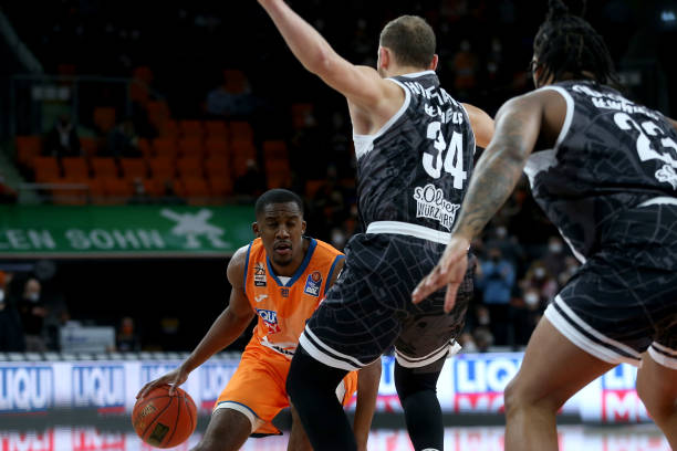 科斯塔在这 科斯塔在这