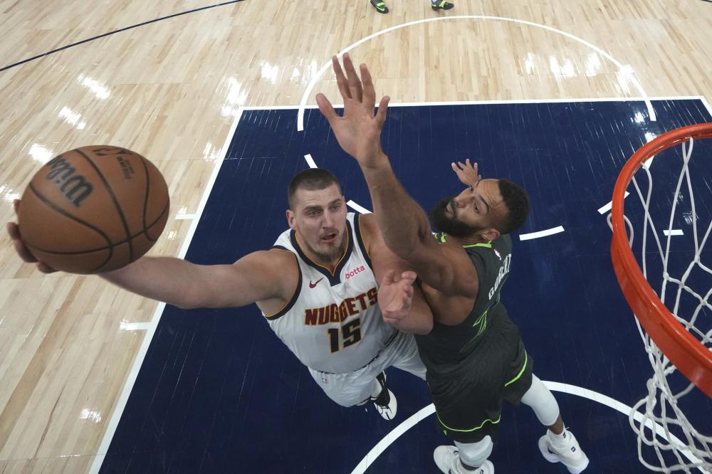 乐部主席拉 乐部主席拉